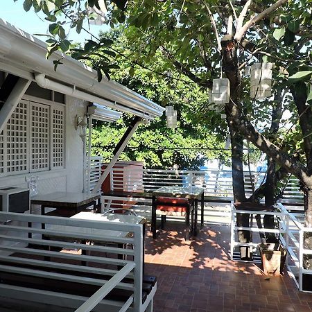 Orange Mangrove Pension House Puerto Princesa Buitenkant foto