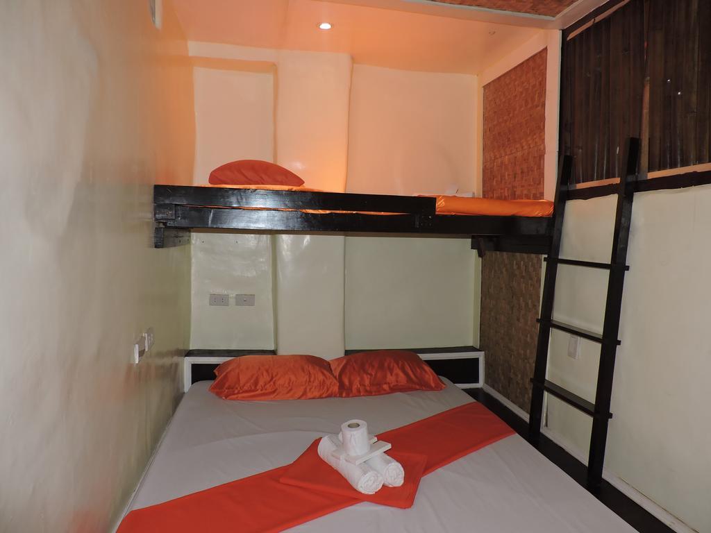 Orange Mangrove Pension House Puerto Princesa Kamer foto