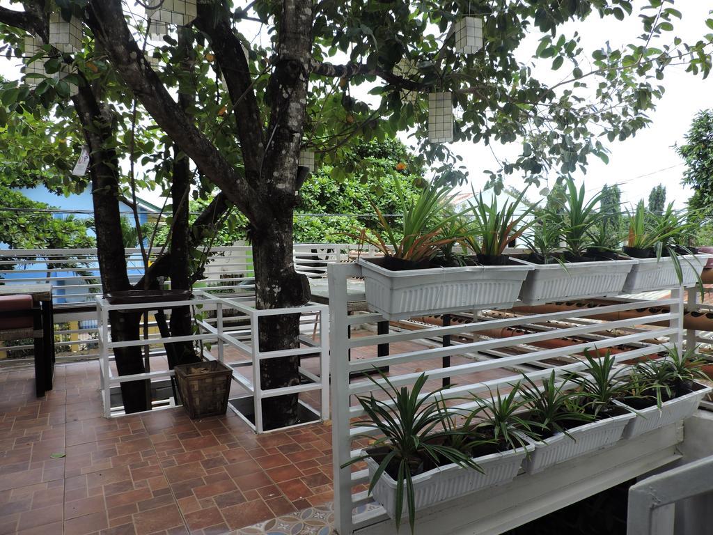 Orange Mangrove Pension House Puerto Princesa Buitenkant foto