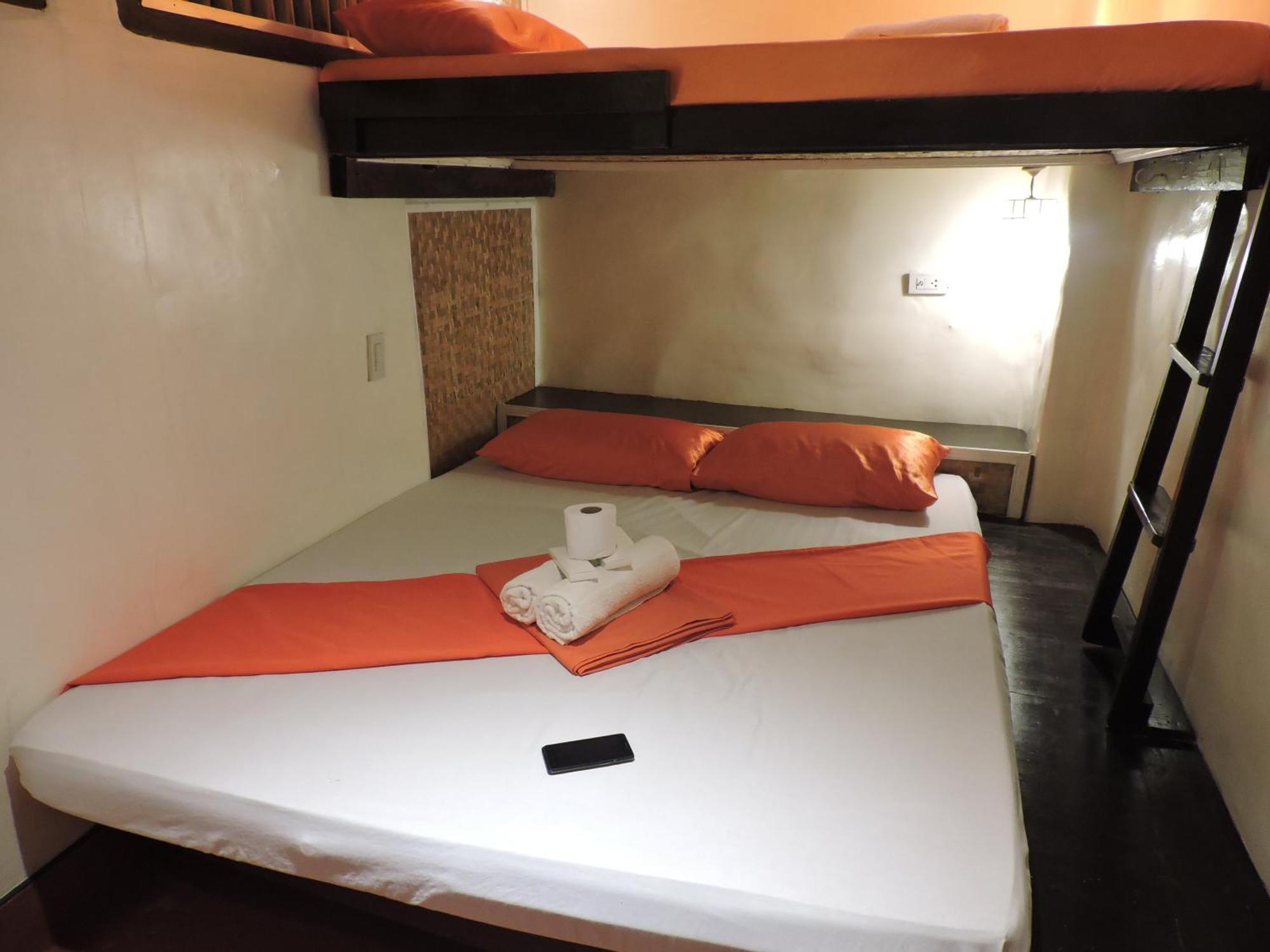 Orange Mangrove Pension House Puerto Princesa Kamer foto