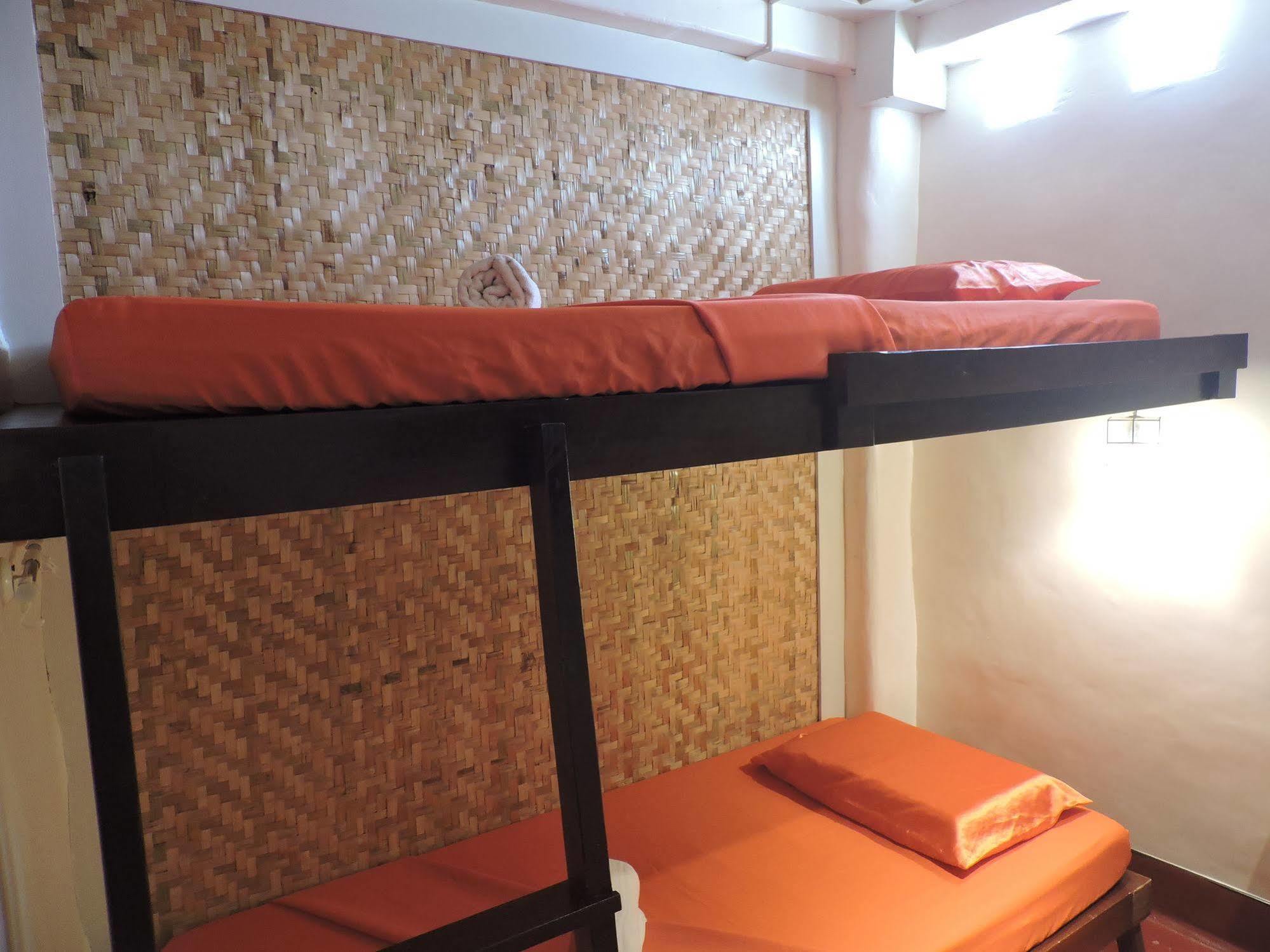 Orange Mangrove Pension House Puerto Princesa Buitenkant foto